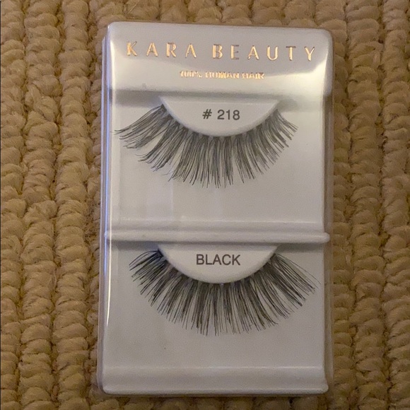Kara Beauty Lashes #218 - Picture 1 of 3